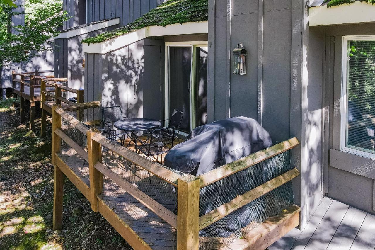 Unwind In Telstar Villa Lake Harmony Buitenkant foto